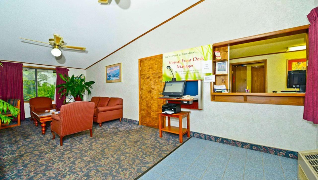M Star Hotel Covington Kültér fotó