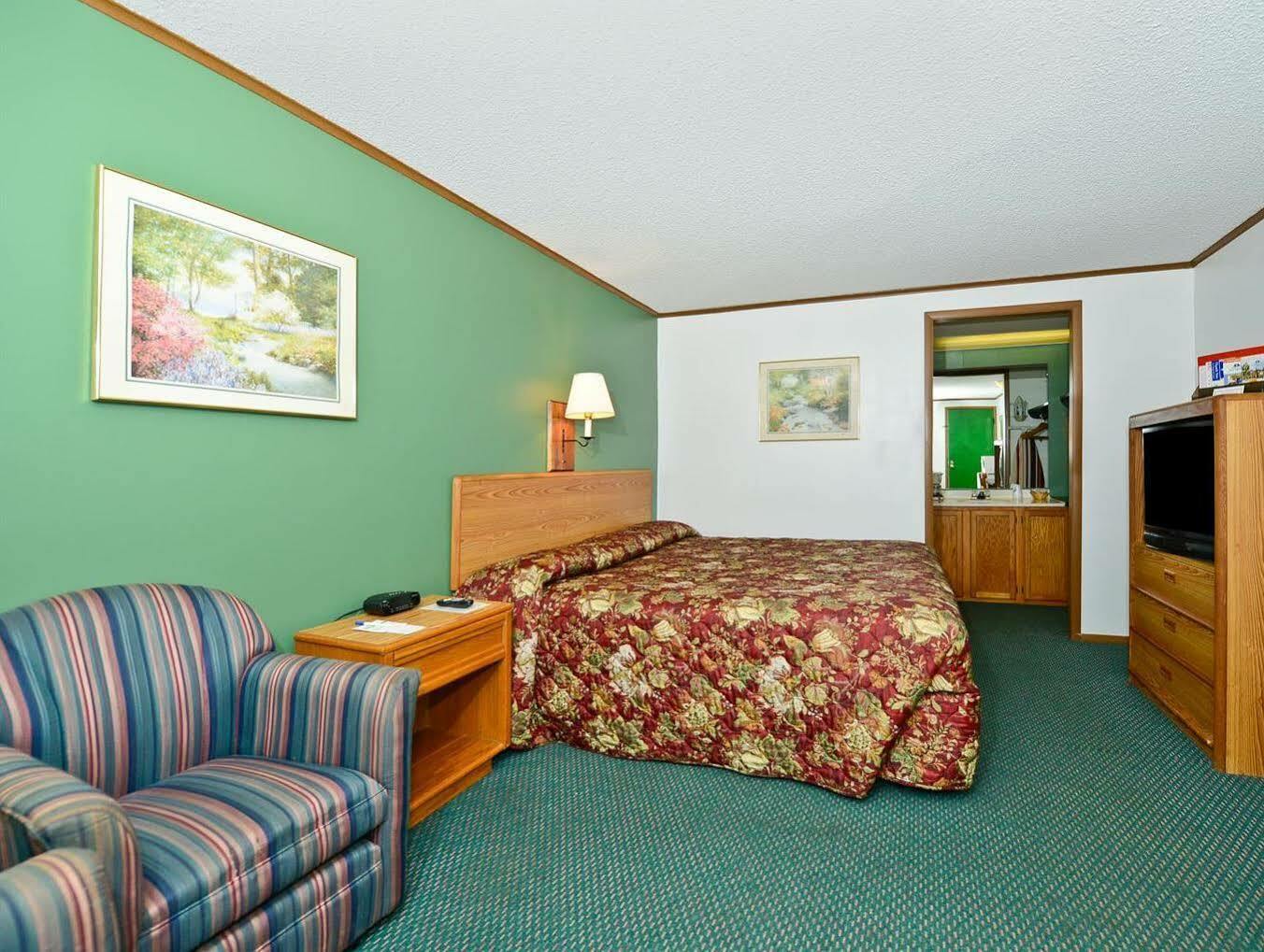 M Star Hotel Covington Kültér fotó
